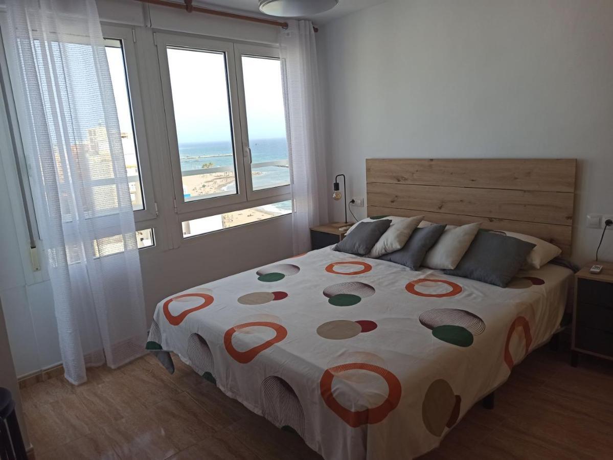 Increible Atico Con Vistas A La Bahia De Almeria Exterior photo