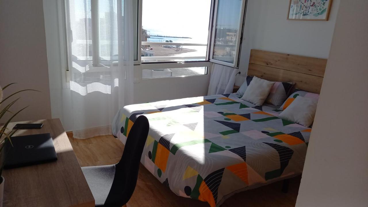 Increible Atico Con Vistas A La Bahia De Almeria Exterior photo