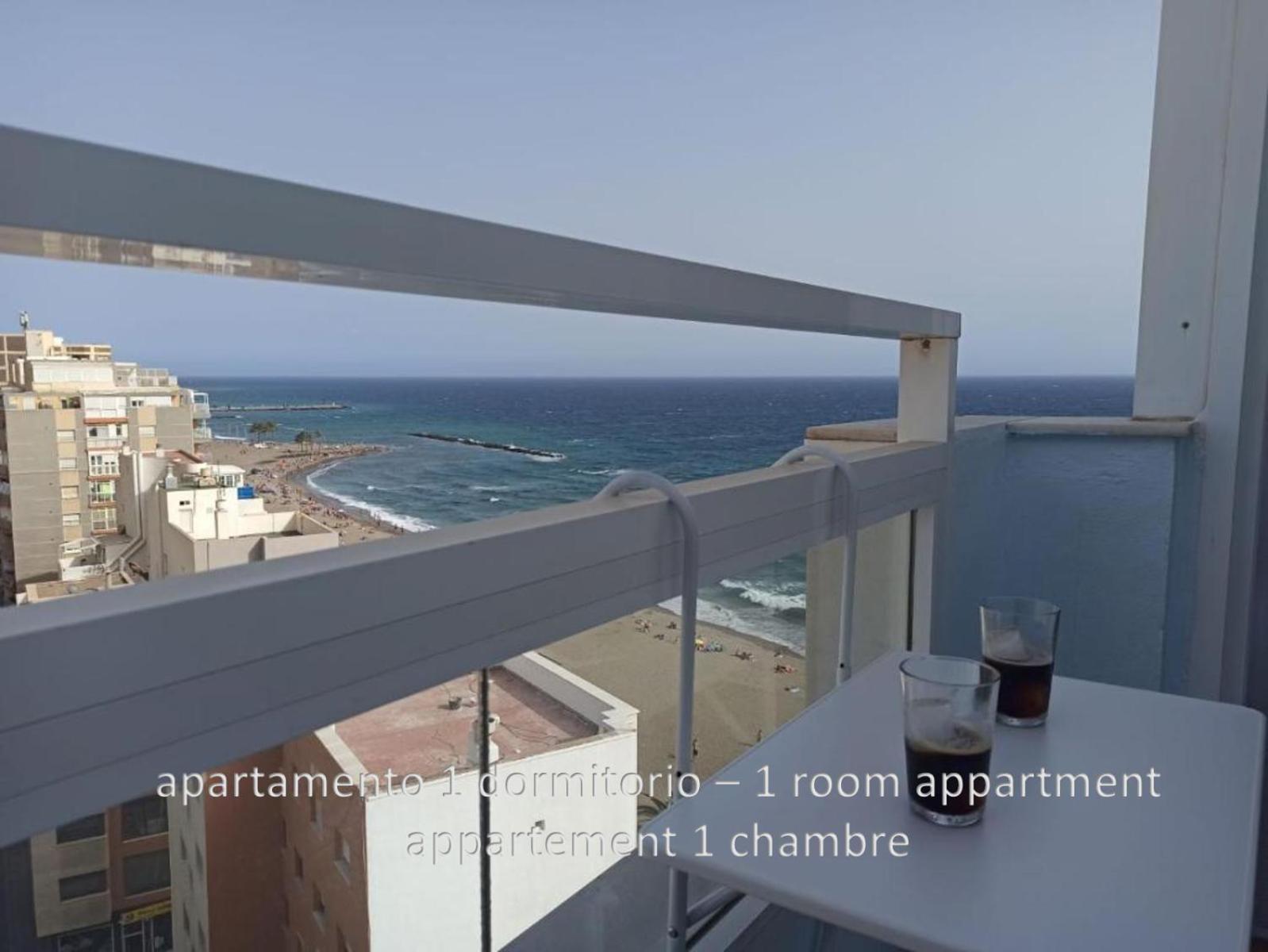 Increible Atico Con Vistas A La Bahia De Almeria Exterior photo